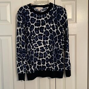 Michael Kors gently worn light weight sweater. Size M